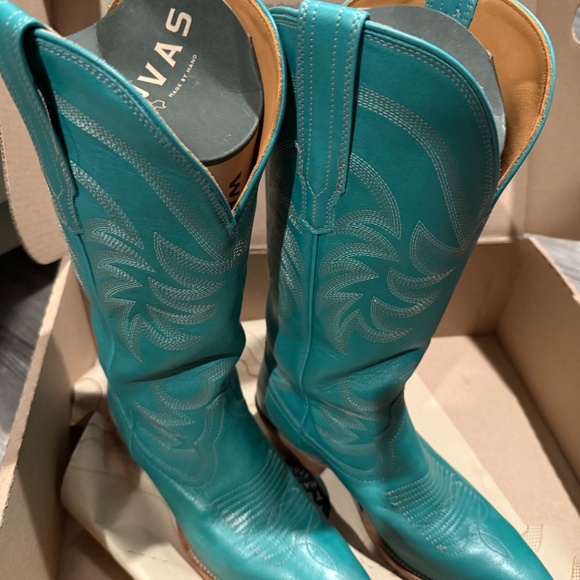 Tecovas Annie in Lagoon Color - Picture 2 of 6